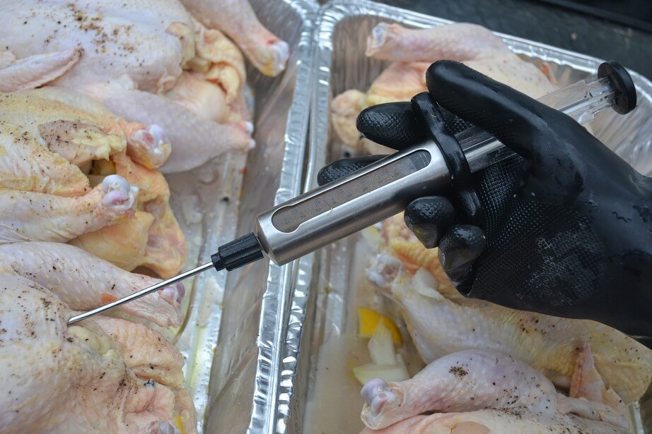 Injecting chicken by brine